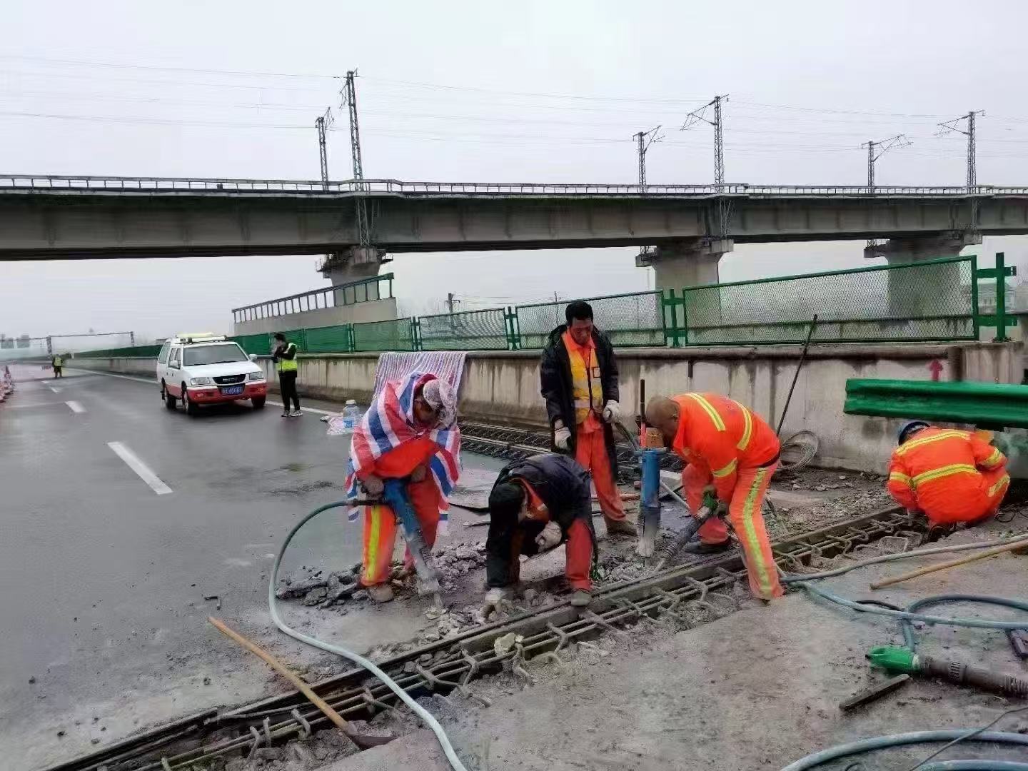 台中市桥梁伸缩缝抢修料